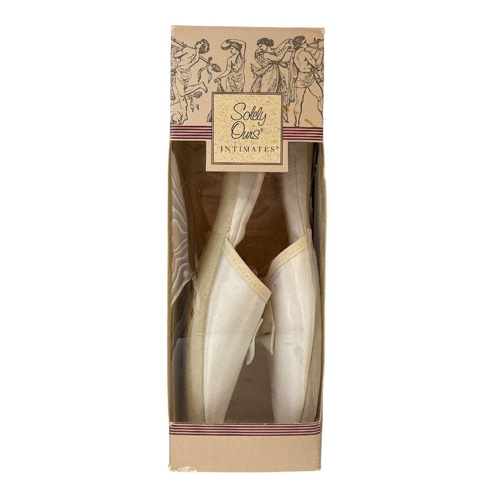 Solely Ours White Slippers with Bow New in Box Vintage Size 10 - Picture 6 of 6